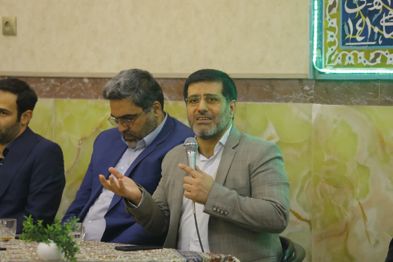 ملایی: مطالبات ما با عملکرد شهرداری متفاوت است