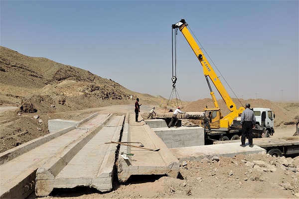 طرح احداث پل روستای علی آباد نیزار استان قم