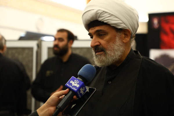 عاشورا محوریت همه حرکت‌های ضد استکباری شده است