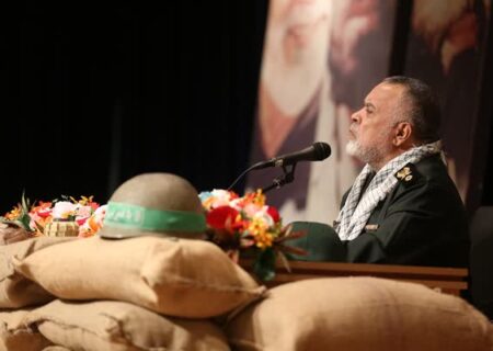 بدون حضور روحانیت، مدیریت عملیات های پیچیده میسر نمی شد