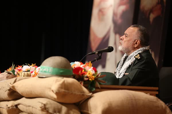 بدون حضور روحانیت، مدیریت عملیات های پیچیده میسر نمی شد