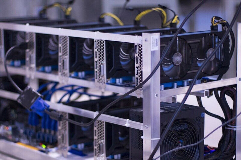 توقیف ۲۰ دستگاه ماینر قاچاق در قم