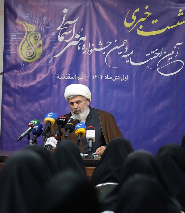 رقابت بیش از ۴ هزار اثر هنری در دهمین دوره جشنواره هنرهای آسمانی