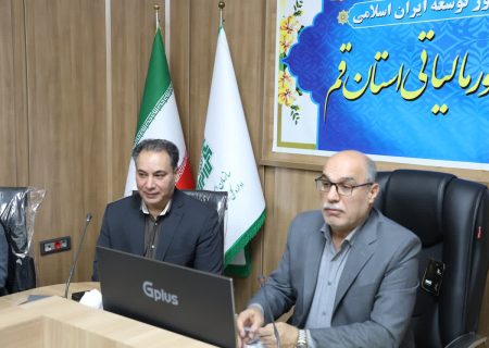 برگزاری نشست خبری اداره کل امور مالیاتی استان قم و رونمایی از لباس تیم فوتسال بانوان