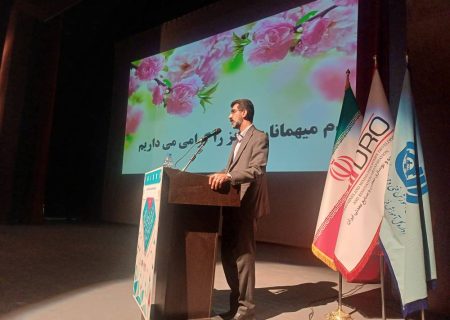 گوهرسنگ‌ها می‌توانند به پیشران صادرات غیرنفتی قم تبدیل شوند